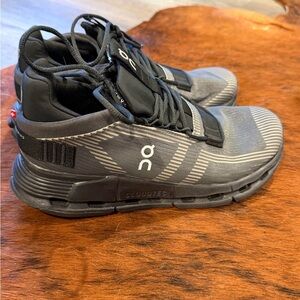 On Running Women's Black and Gray Athletic Shoes